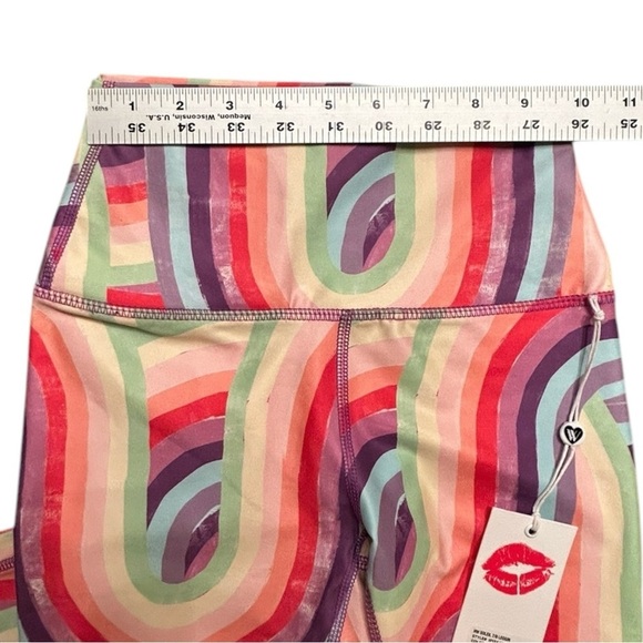 WILDFOX Soleil 7/8 Legging sz XS Rainbow Stripe High Waisted NWT $88 #IP134476 - Picture 4 of 8